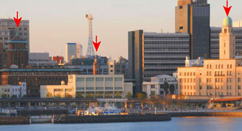 大さん橋から見た横濱三塔